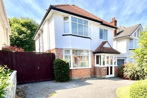 Detached house - Arnewood Road, Southbourne