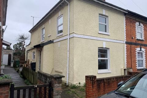 Semi-detached house - Howard Street, Gloucester GL1