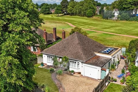 Detached house - Heath Road, Upton, CH2