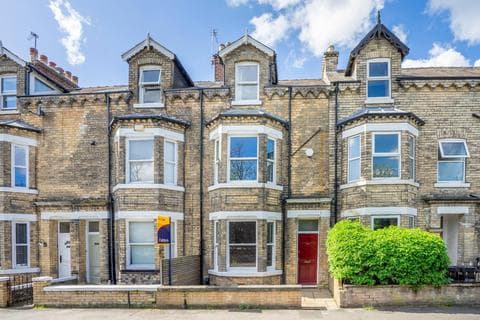 Terraced house - Grosvenor Terrace, York