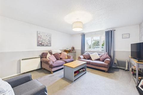 Apartment - St. Peters Close, Cheltenham, Gloucestershire, GL51