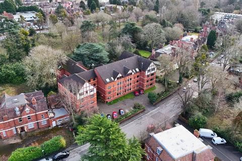 Flat - Chandler Court, Davenport Road, CV5
