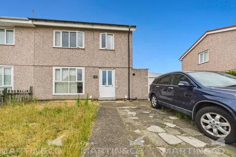 Semi-detached house - Hereford Road, Wheatley