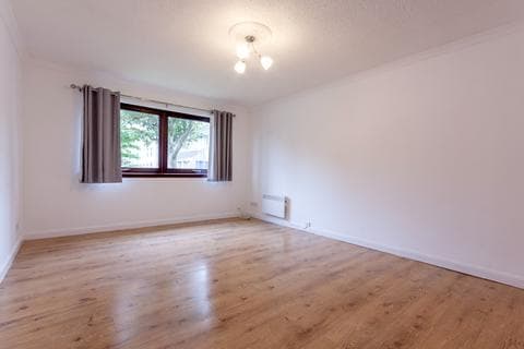 Flat - 39 Donmouth Court, Bridge of Don, Aberdeen, AB23