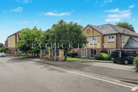 Retirement property - Colchester, Essex