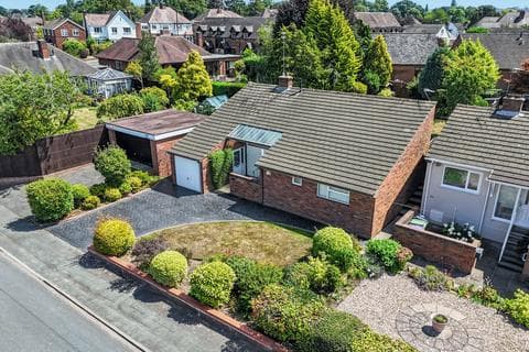 Detached house - Farm Road, Wolverhampton WV3