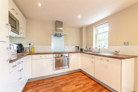Apartment - Cambridge Road, Great Shelford, Cambridge, Cambridgeshire