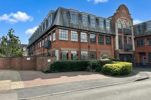 Apartment - Brockton Street, Kingsthorpe Hollow, Northampton NN2