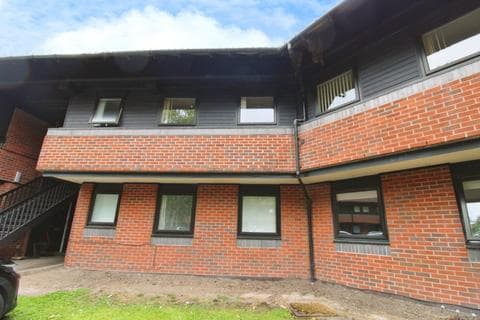 Apartment - Hamnett Court, Warrington WA3
