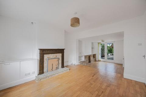 Terraced house - Moorend Street, Leckhampton, Cheltenham, Gloucestershire, GL53