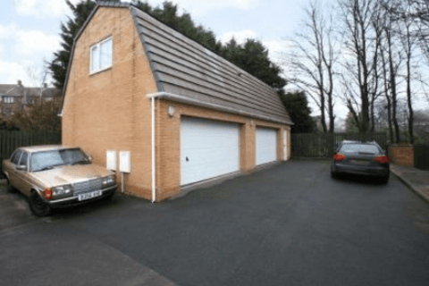 Flat - Harland Close Flat A-H, Bradford BD2