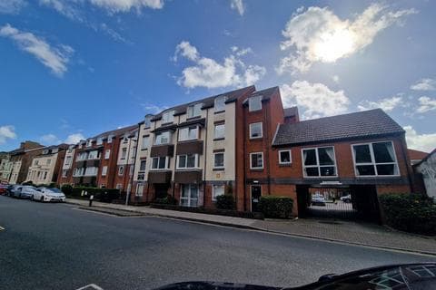 Apartment - Cottage Grove, Hampshire PO5