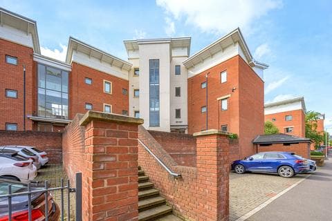 Apartment - Albion Street, City Centre, Wolverhampton, West Midlands, WV1