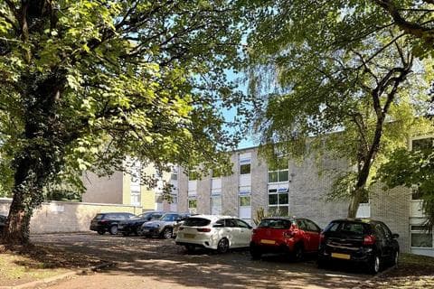 Flat - Cogan Pill Road, Llandough