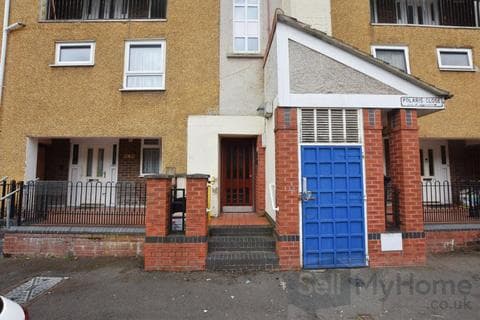 Maisonette - Polaris Close, Leicester, LE2