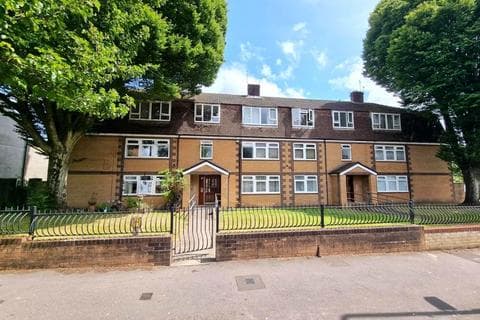 Apartment - Fishguard Road, Cardiff CF14