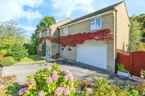 Detached house - Upper Clough, Huddersfield HD7