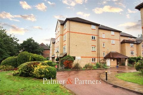 Apartment - The Dell, Colchester, Essex, CO1