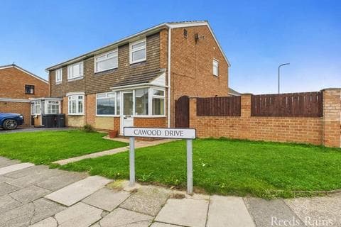 Semi-detached house - Cawood Drive, North Yorkshire TS5