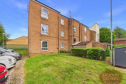 Flat - Micklewell Lane, Southfields, NN3 5AU