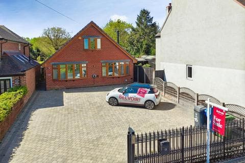 Detached house - High Hill, Wolverhampton WV11