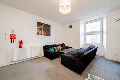 Flat - 8B Arbroath Road, Stobswell, Dundee, DD4
