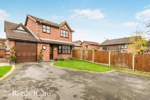 Detached house - Linnet Way, Stoke-on-Trent ST8