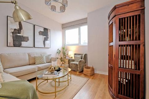 Flat - Top Floor 46 Esslemont Avenue, Rosemount, Aberdeen, AB25 1SQ