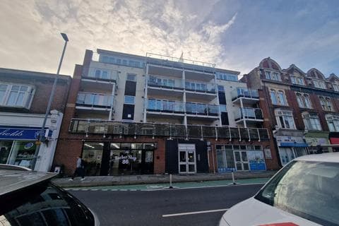 Apartment - Elm Grove, Hampshire PO5