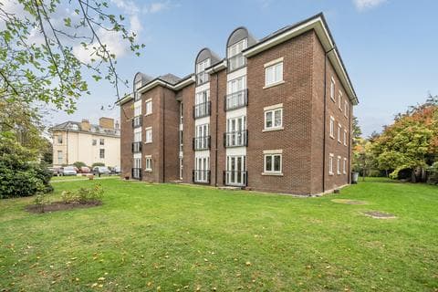 Apartment - Lansdown Road, Gloucestershire GL51