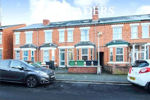 Terraced house - Rowley Hill Street, Worcester, Worcestershire