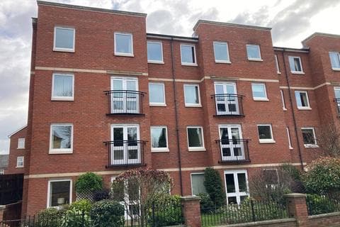 Apartment - Cathedral Court, London Road, Gloucester