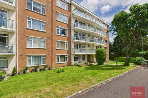 Ground floor flat - Brynfield Court, Langland, Swansea, SA3