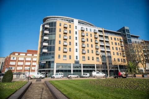 Flat - Queens Dock Avenue, Hull HU1