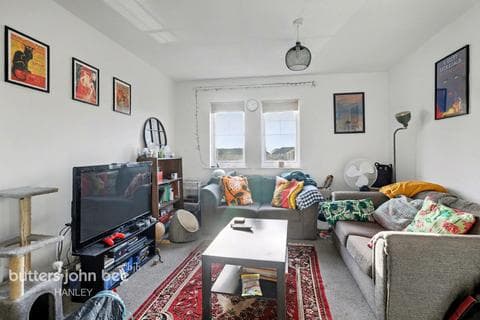 Apartment - Doulton Grove, Stoke-On-Trent, ST2 7QX