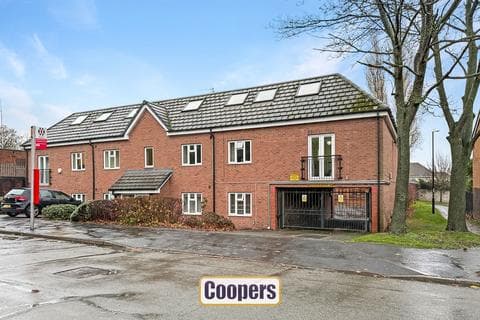 Flat - 151 Dillotford Avenue, Cheylesmore, CV3