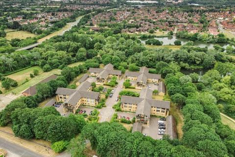 Apartment - Woodward Place, Milton Keynes MK8