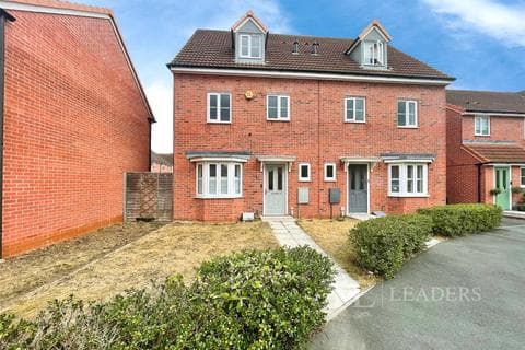 Semi-detached house - Sentinel Close, St Johns, Worcestershire