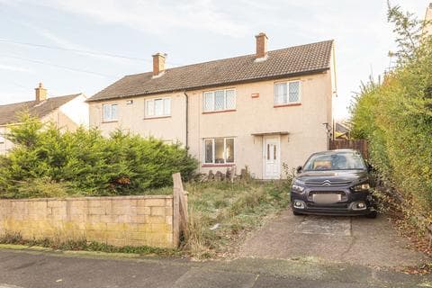 Semi-detached house - Teddington Avenue, Huddersfield HD5