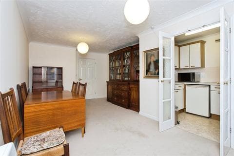 Apartment - Haig Court, Chesterton CB4