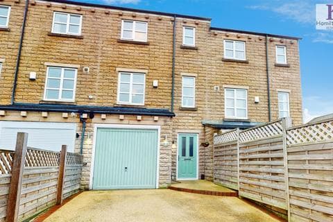 Townhouse - Corn Mill Fold, Bradford