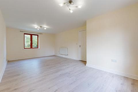 Apartment - Kelling Way, Milton Keynes MK10