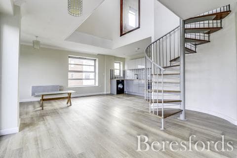 Apartment - Rotary Way, Colchester, CO3