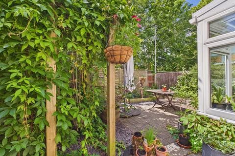 Terraced house - Sunmead Walk, Cherry Hinton