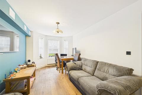 Apartment - Southbourne Road, Southbourne, Bournemouth, Dorset, BH6