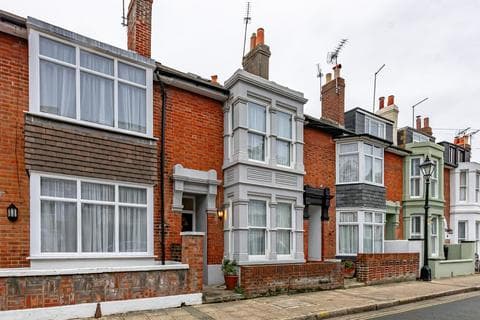 Terraced house - Stanley Street, Southsea