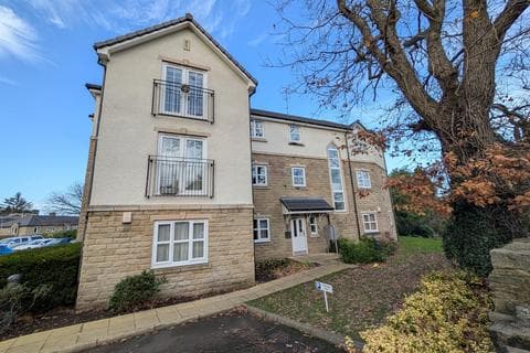 Apartment - Nab Lane, Shipley, BD18