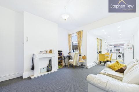 End of terrace house - Stamford Avenue, Blackpool, FY4