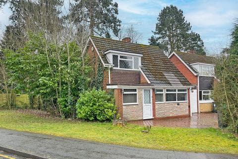 Detached house - Broadway, Finchfield, WV3