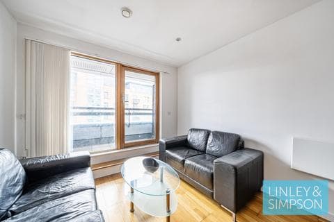 Flat - GATEWAY WEST, EAST STREET, LEEDS, LS9